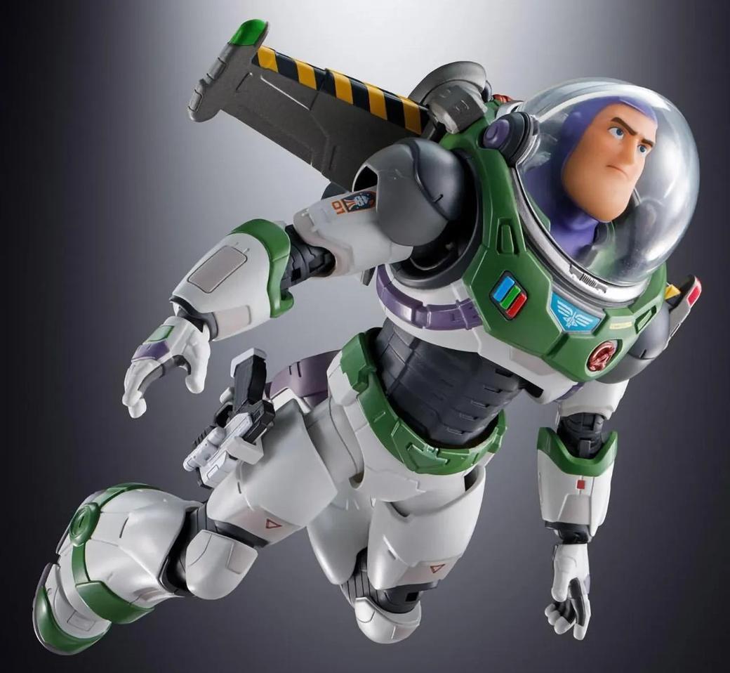 Bandai Spirits ma w drodze tego lata kilka niesamowitych zabawek „Lightyear”