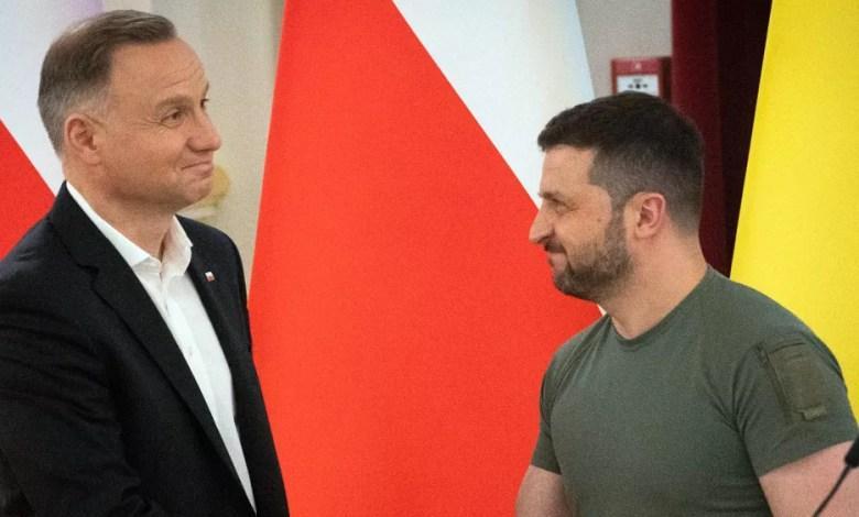 Polskie partie skrajnie prawicowe podsycają nastroje antyukraińskie