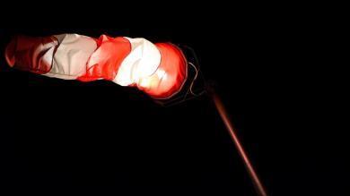 Alerty IMGW.  poniedziałek 07.08.  Silny wiatr, burza na Bałtyku.  Gdzie obowiązują ostrzeżenia