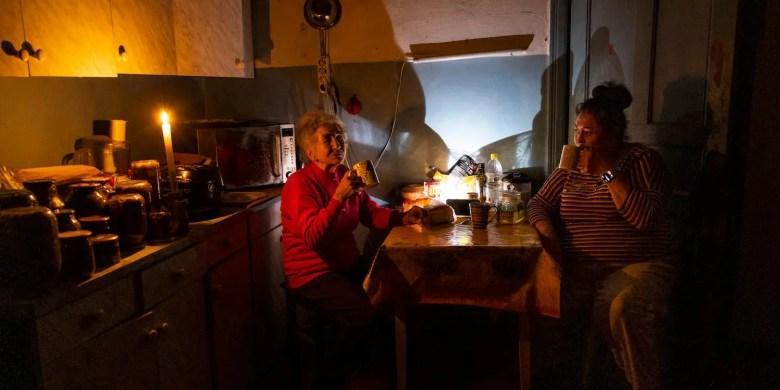 Kijów buduje ponad 1000 punktów grzewczych wokół miasta, ponieważ Rosja celuje w energię i wodę na Ukrainę