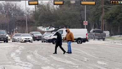 Burza zimowa w USA powoduje trzeci dzień niebezpiecznych, lodowych warunków