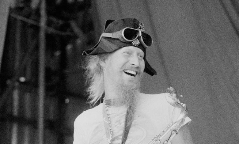 Nik Turner, saksofonista Hawkwind i pionier brytyjskiego kosmicznego rocka, zmarły w wieku 82 lat