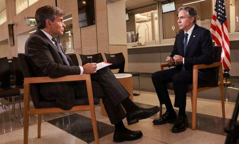 Deklaracja stanu wojennego Putina na Ukrainie „przemawia do jego desperacji”, mówi Blinken dla ABC.